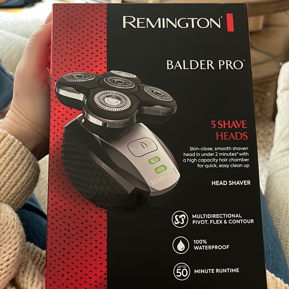 Men’s shaver for head and face